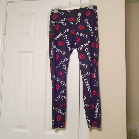 Bebe Sport Activewear Red Lips Print Leggings - Picture 3 of 3